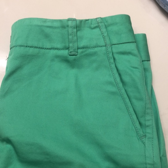 Shorts - Picture 2 of 3